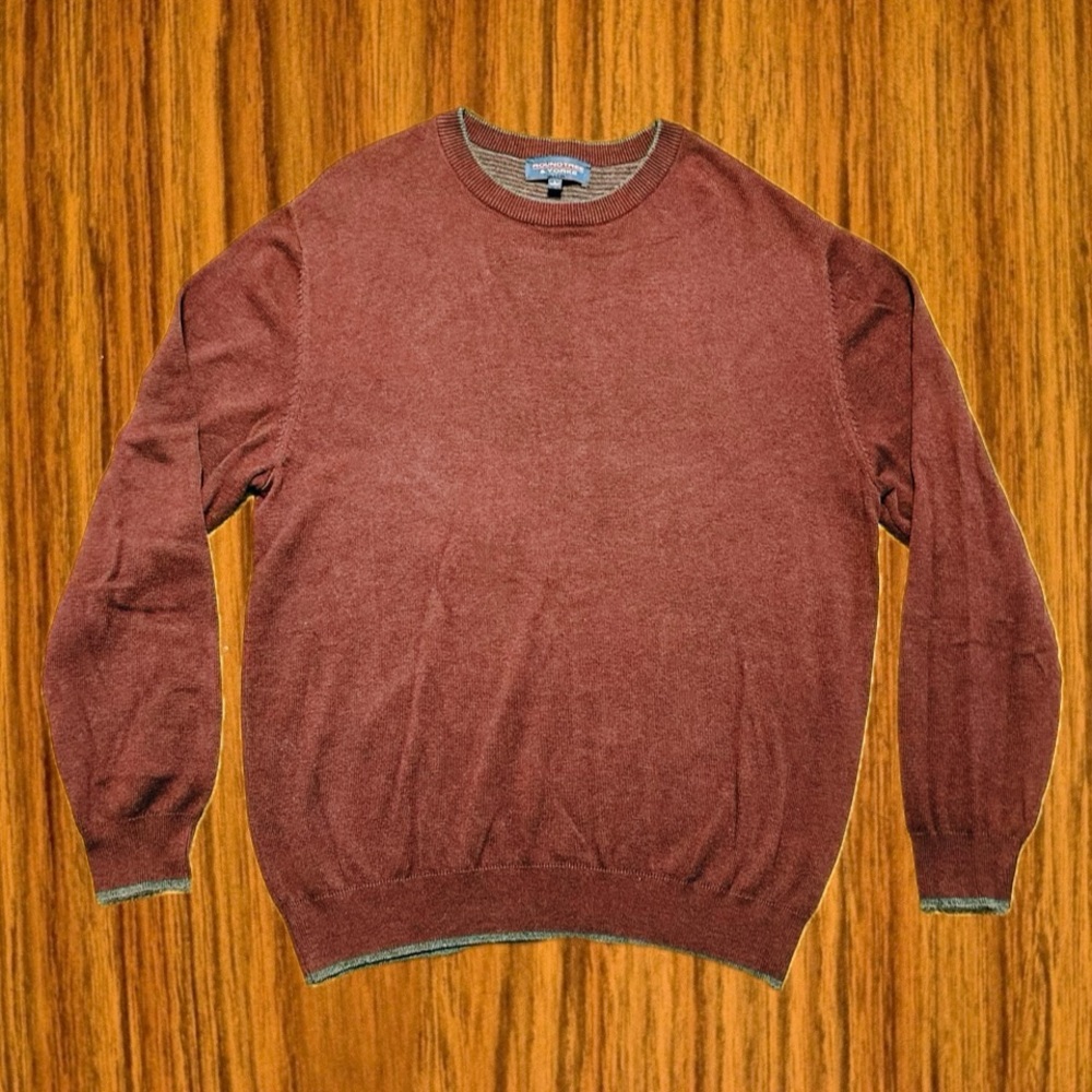 ROUNDTREE & YORKE crewneck sweater